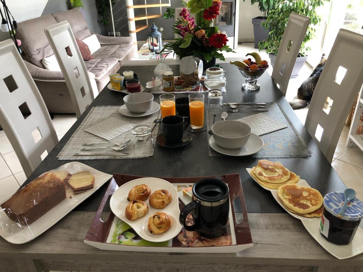 Nat&Lys Bed and Breakfast Saint-Maurice-en-Riviere Buitenkant foto